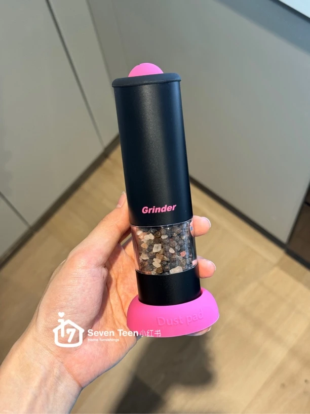 自主设计  厨房电动研磨器 海盐胡椒调味研磨瓶可调节粗细研磨机