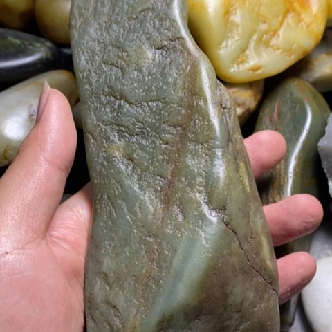 未镶嵌和田玉（糖玉）挂件