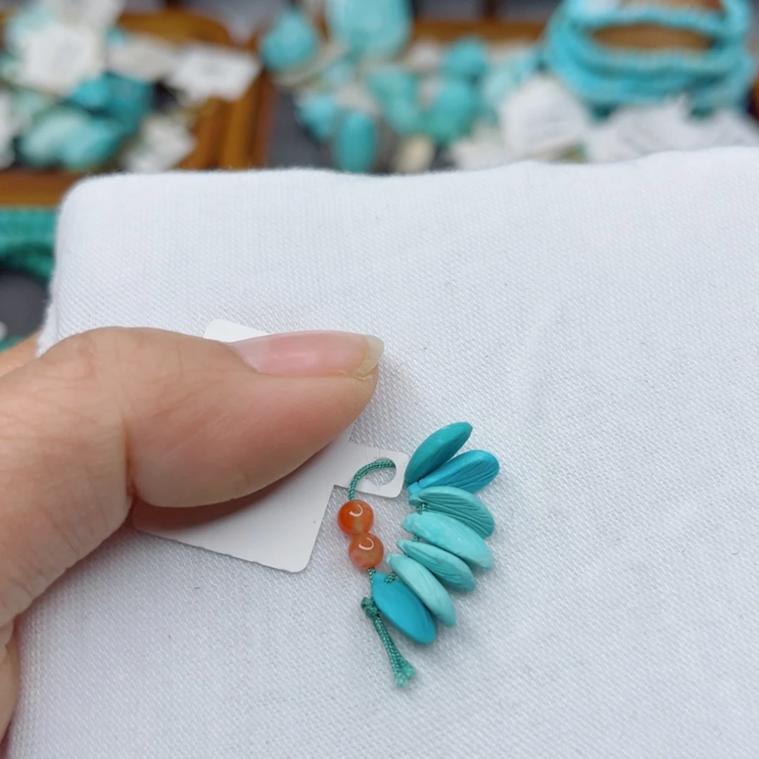 南红玛瑙未镶嵌珠宝奇石