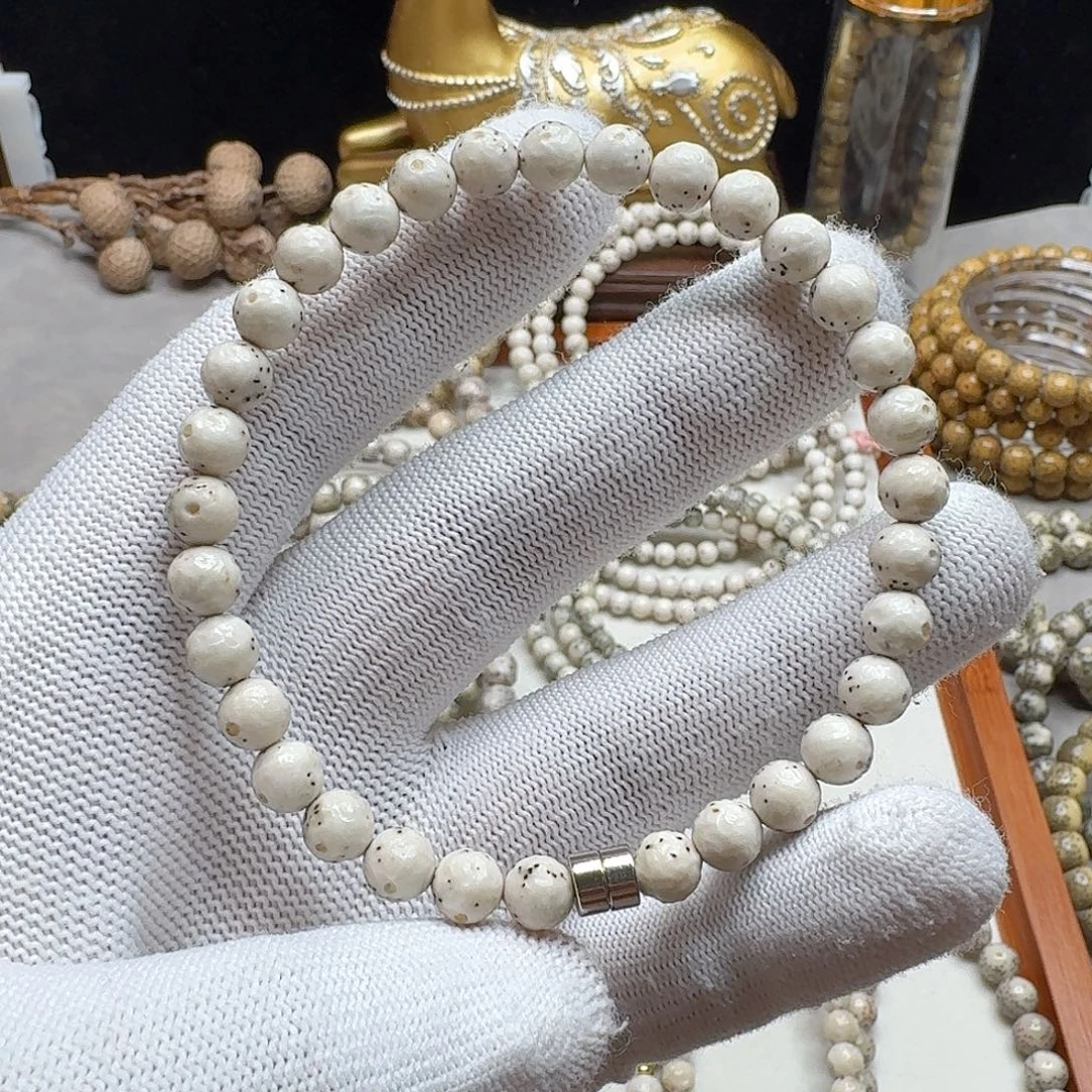 星月菩提手串石玉料7龙纹无相单圈瓷白玉化料通体留白小细星