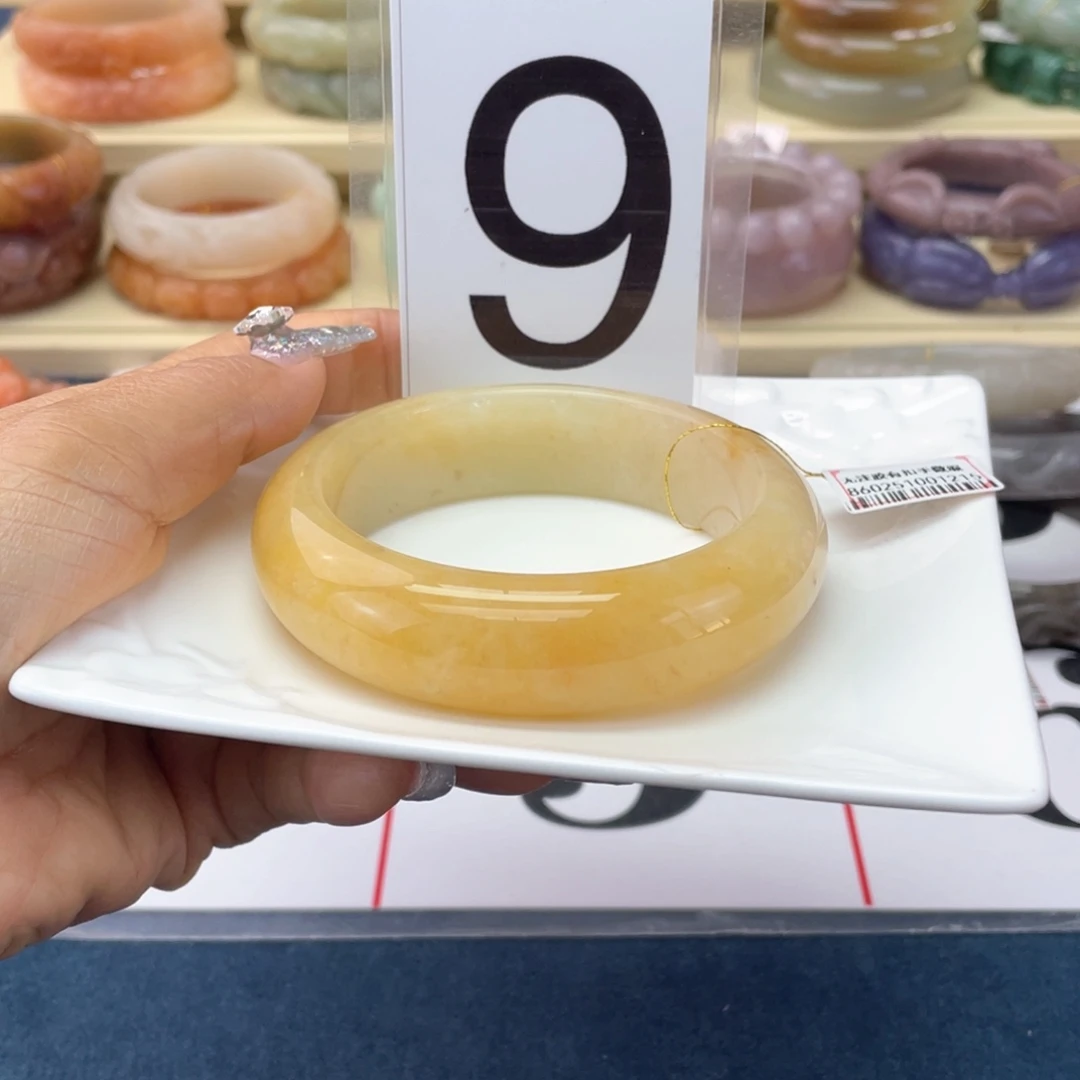 石英质玉未镶嵌手镯62.6