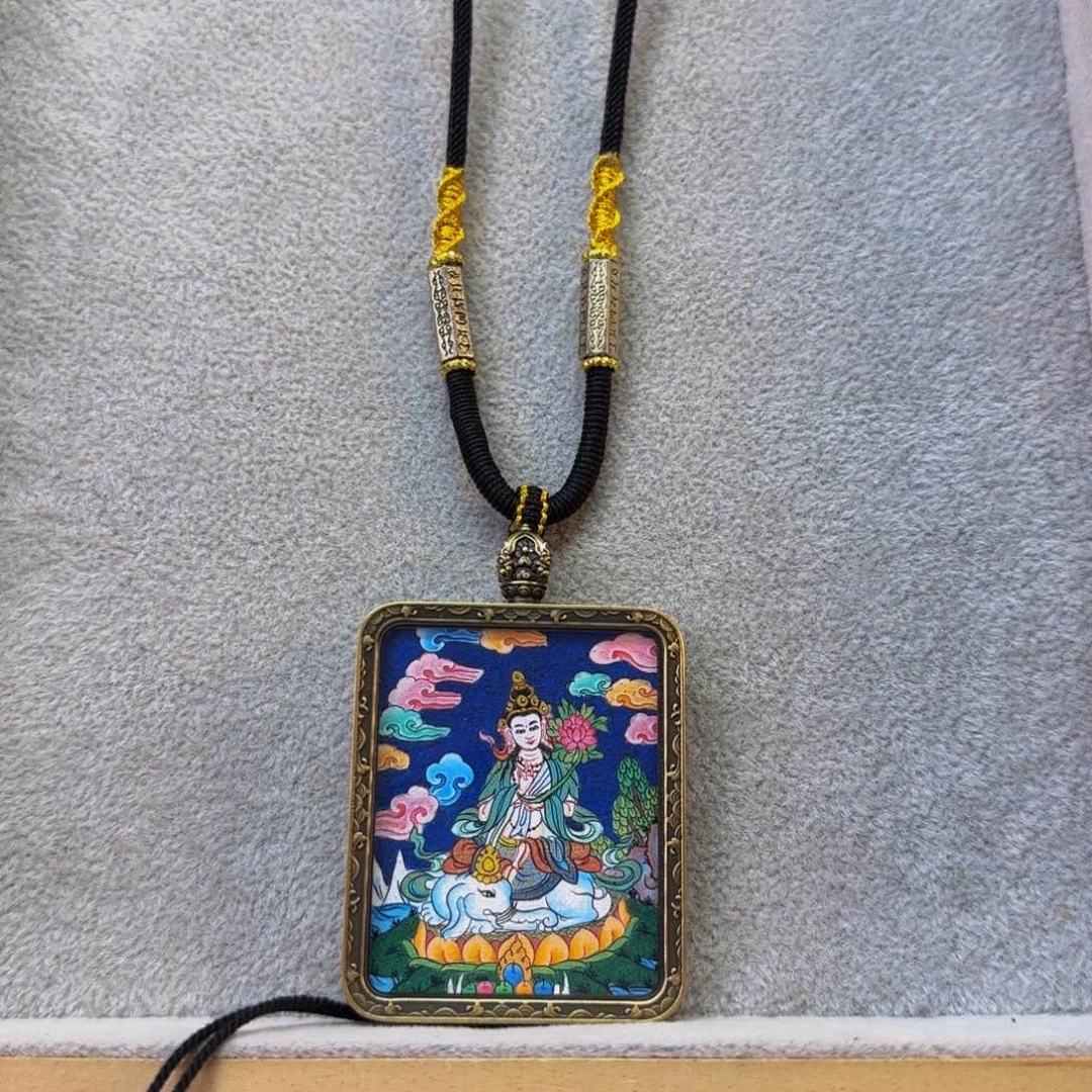 吊坠T****c普贤老师。