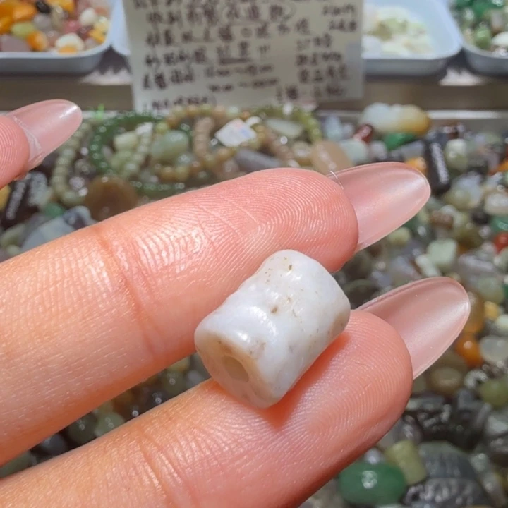 和田玉未镶嵌珠宝半成品