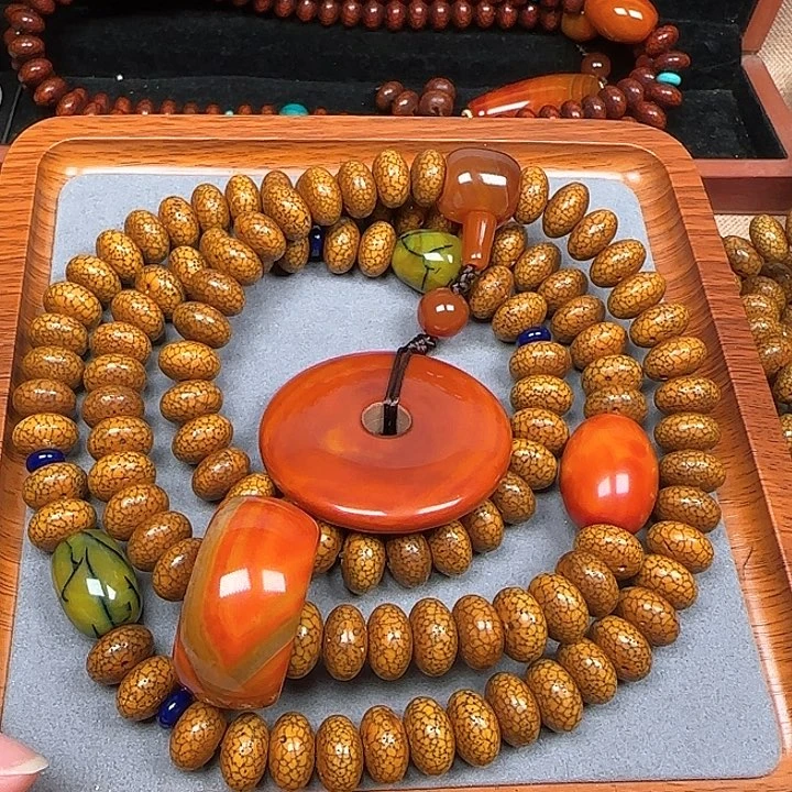 星月菩提吊坠用****2星月菩提吊坠