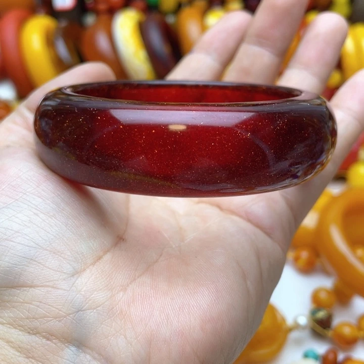 树脂制品8号红色手镯64圈口