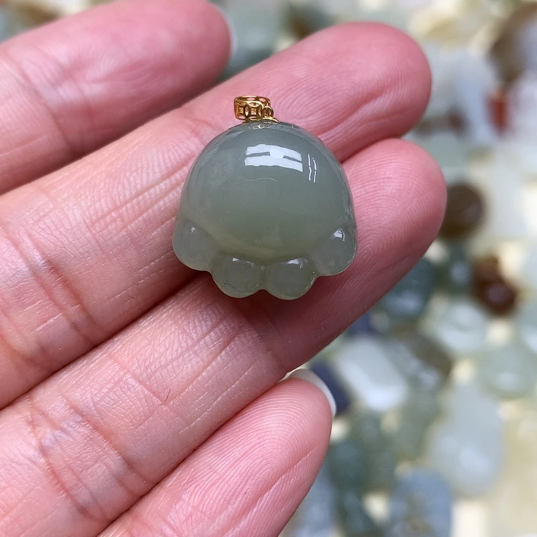 和田玉颈饰18K金镶嵌