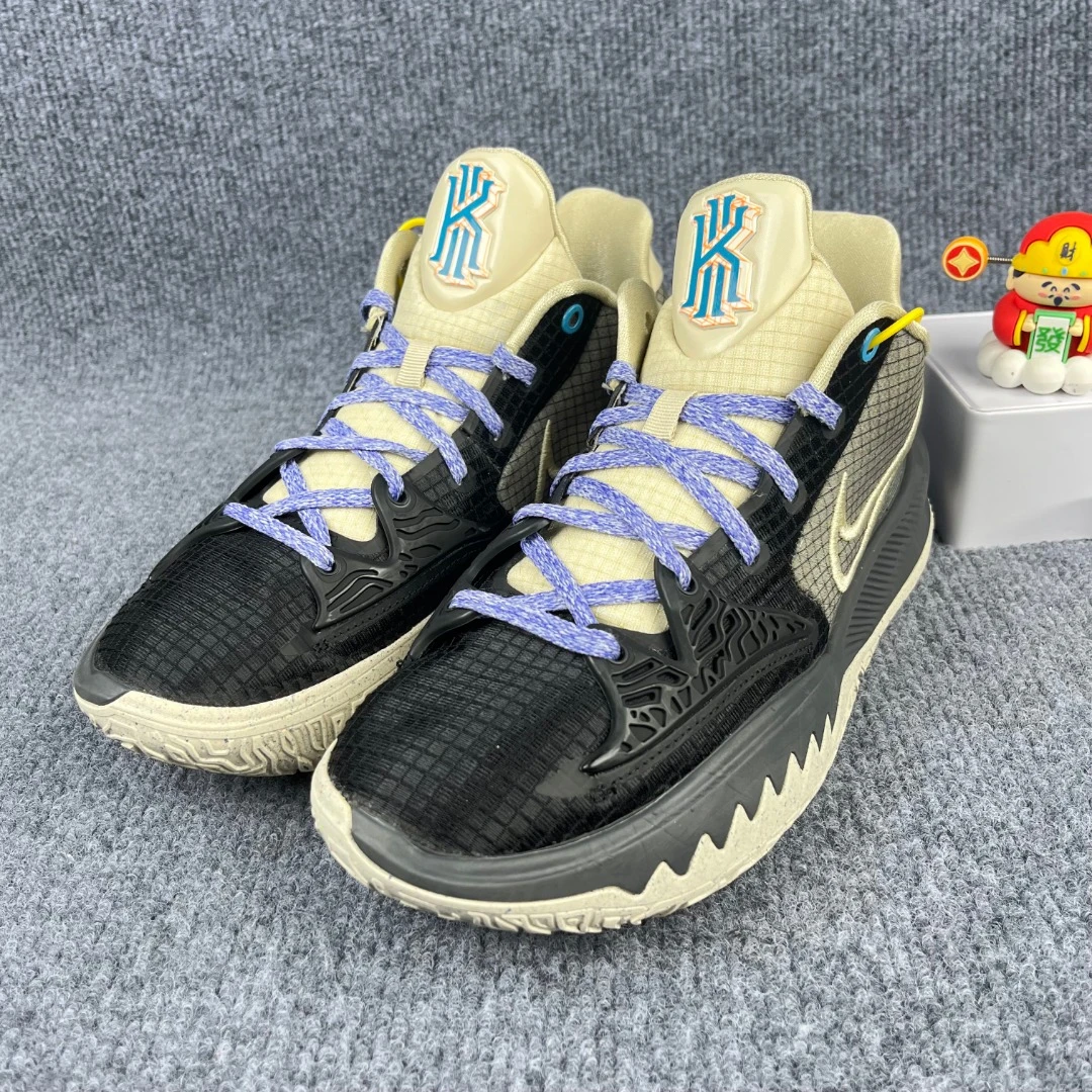 99新 MM6 42码 欧文low4 正品潮鞋/9051