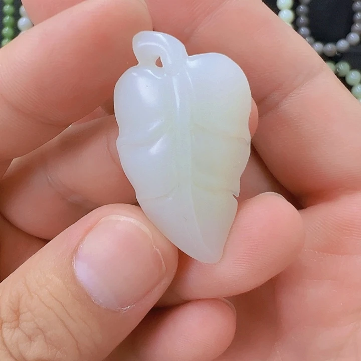 和田玉未镶嵌吊坠(不含链)