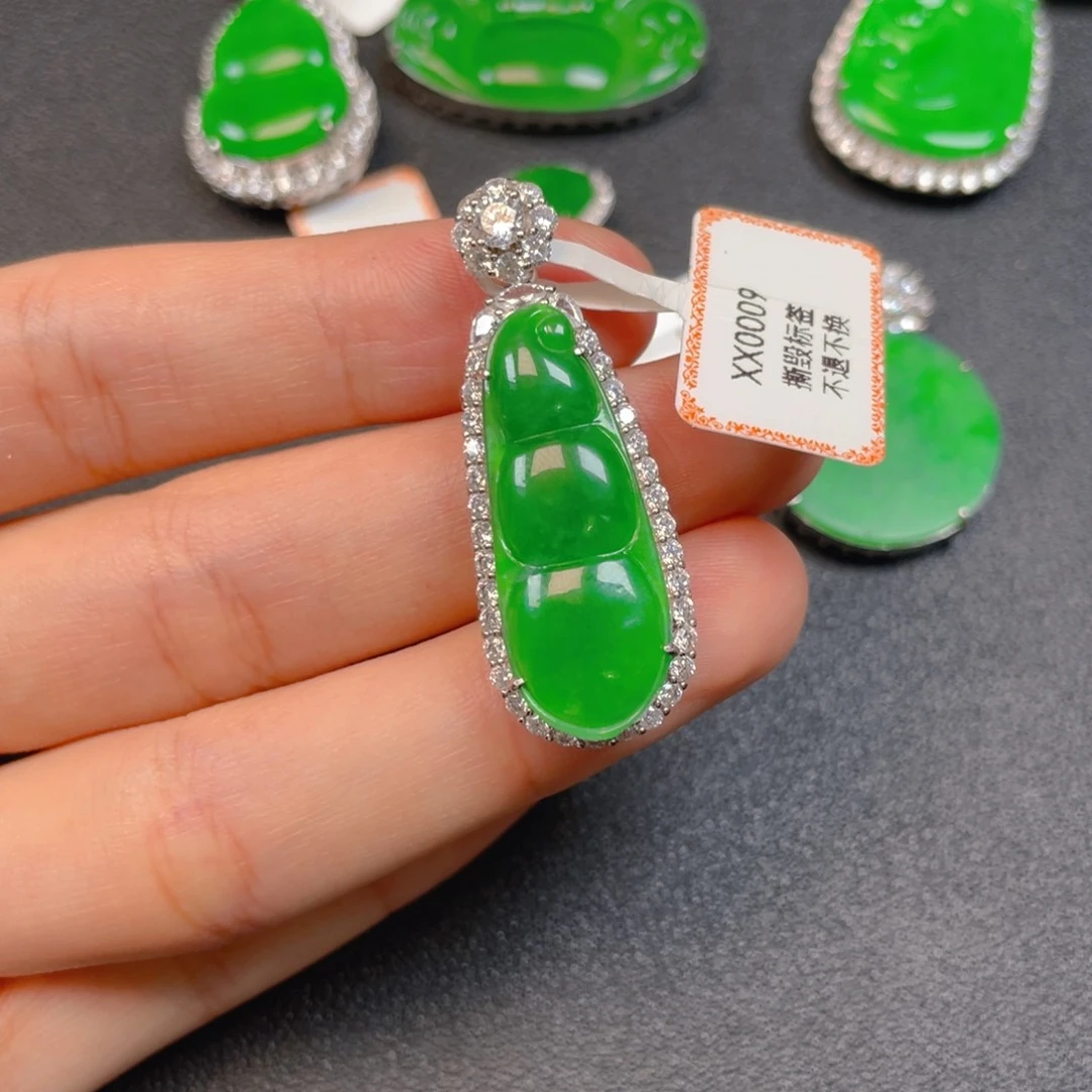 【闪购商品】银S925镶嵌戒指翡翠