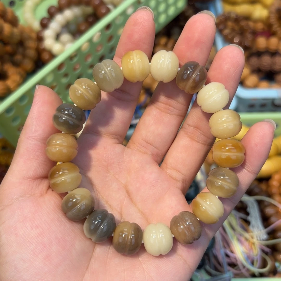 花****吊坠白玉菩提蛋堡