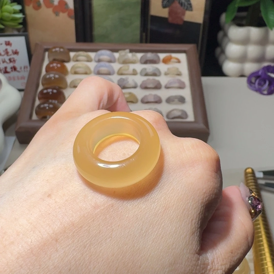 玛瑙/玉髓未镶嵌戒指奶黄 港10
