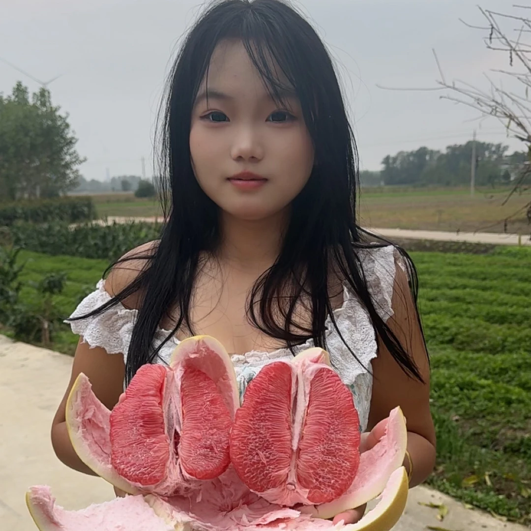 福建平和三红柚新鲜采摘皮薄鲜甜多汁应季水果现摘现发
