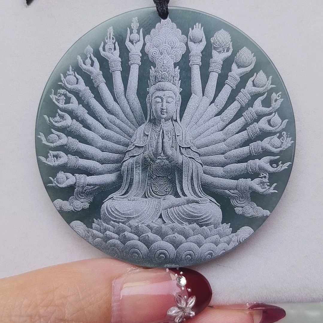 翡翠颈饰未镶嵌天然的A货翡翠多样性发货