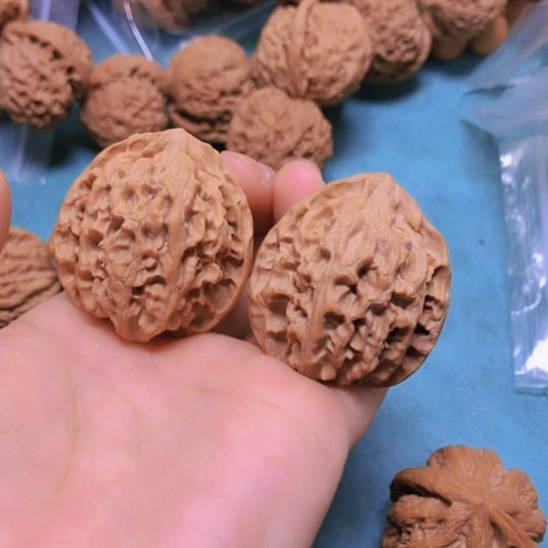 【闪购商品】把件核桃37.5苹果修尖