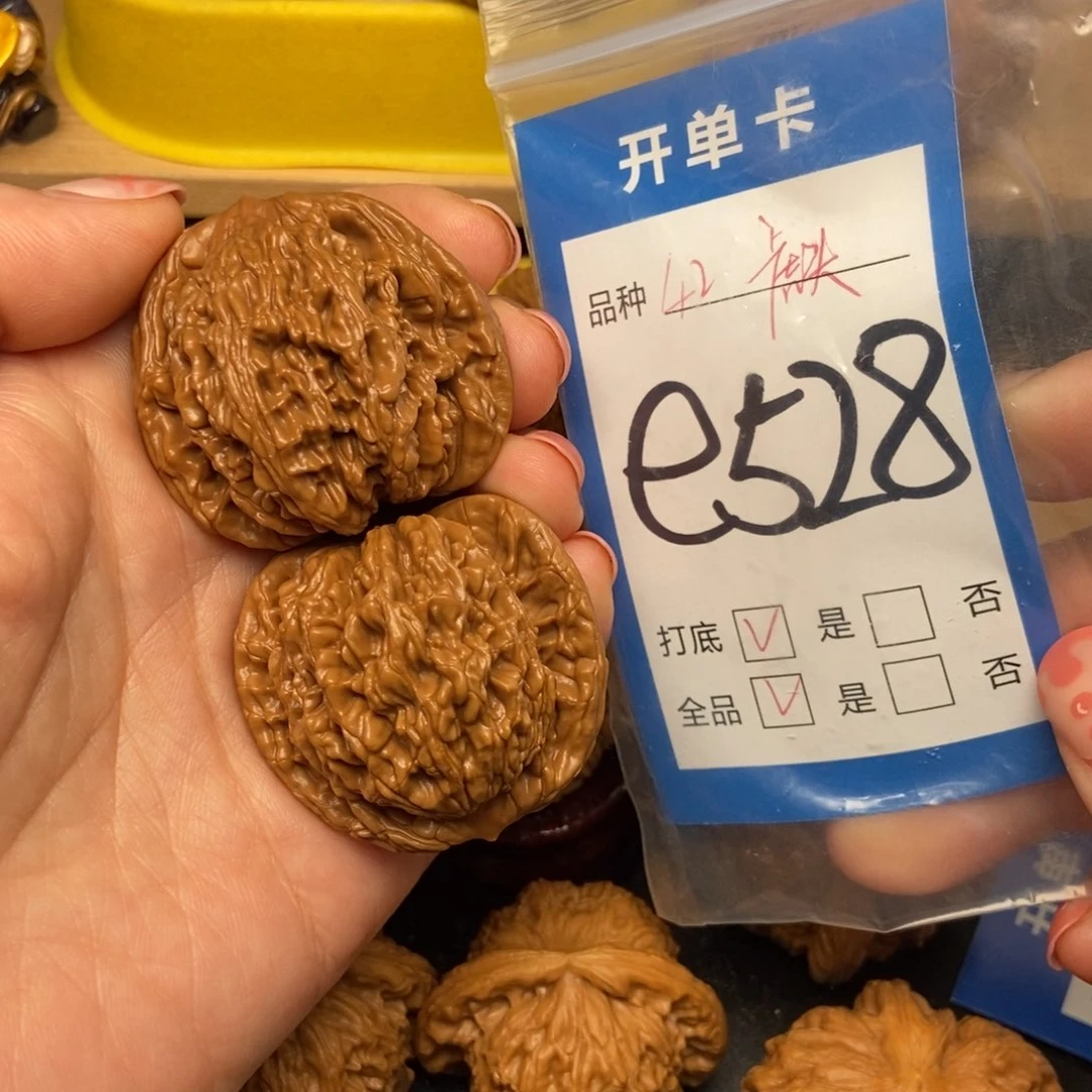 桃核吊坠核桃虎头