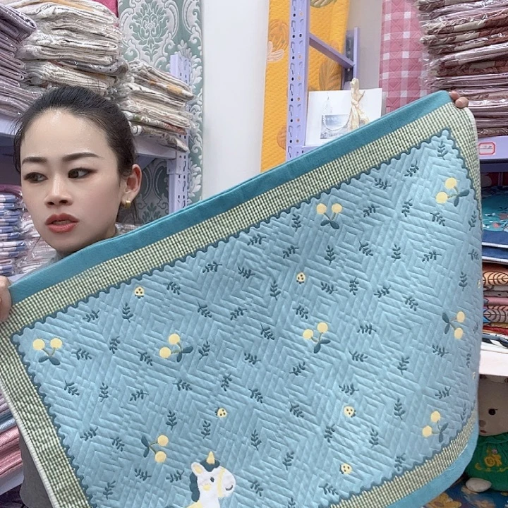 棉绿色小马纯棉面料