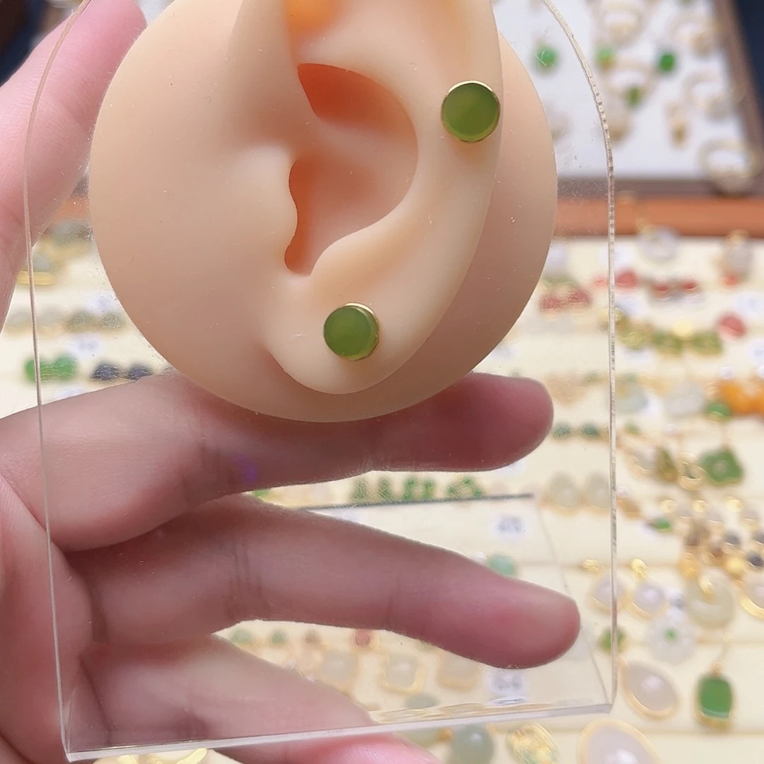 和田玉银S925镶嵌耳饰