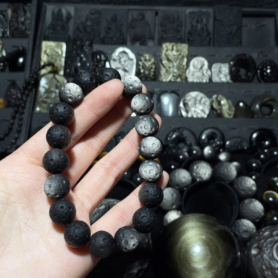关***兑黑曜岩未镶嵌珠宝奇石