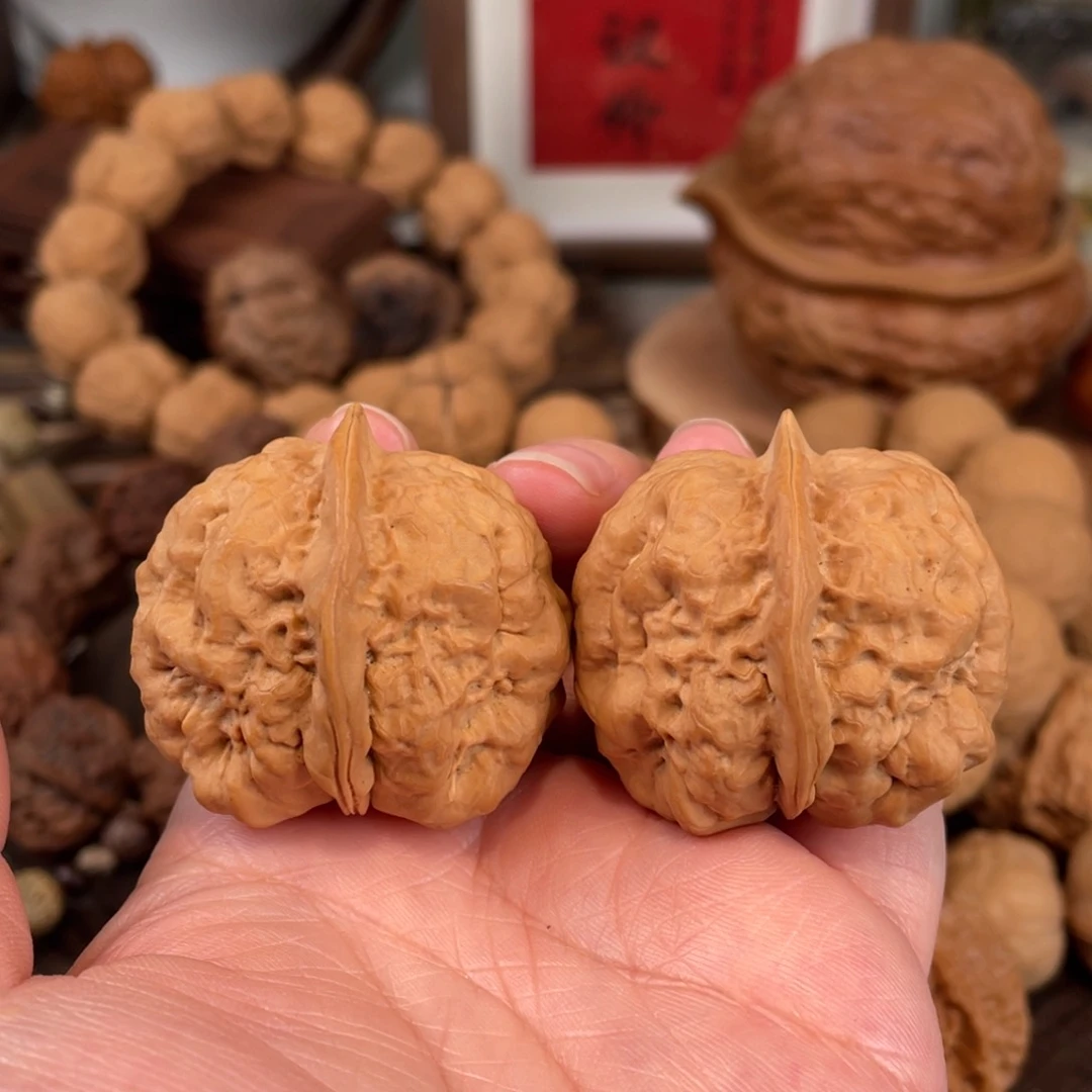 文玩核桃把件H***e团龙39