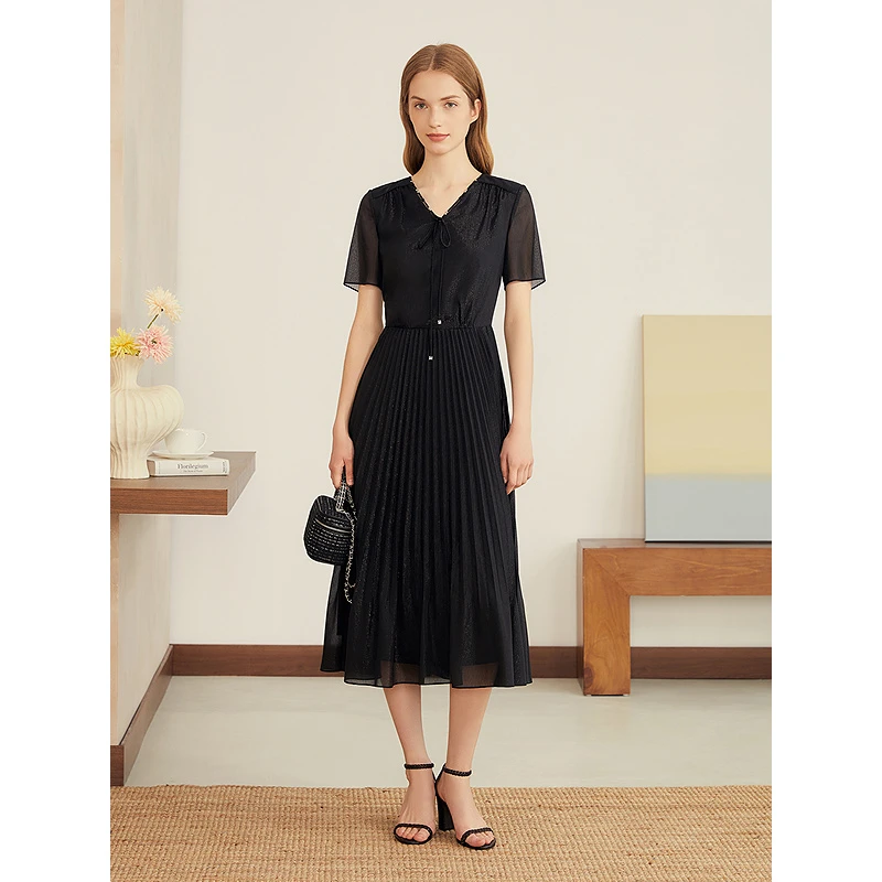 YINER音儿专选2025夏季新款法式星闪肌理风琴褶连衣裙8C65305056