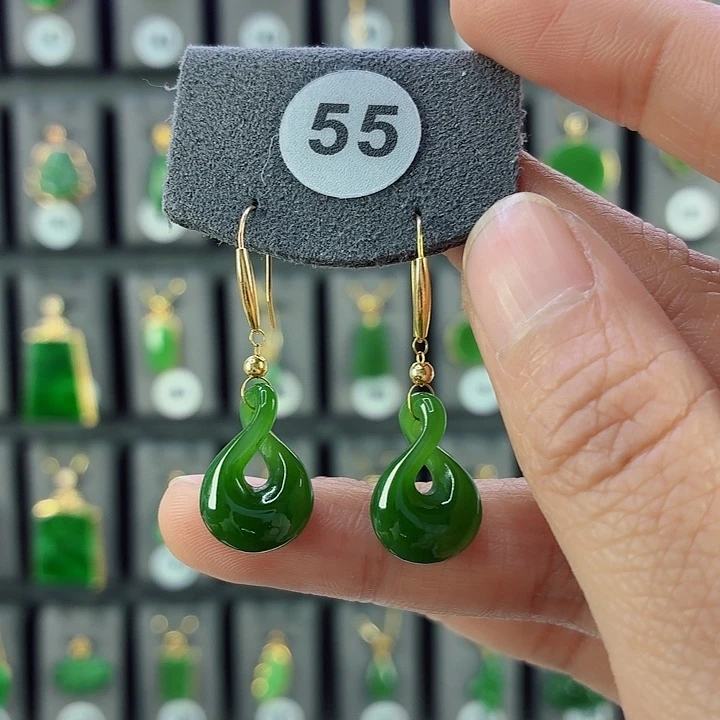 和田玉18K金镶嵌耳饰