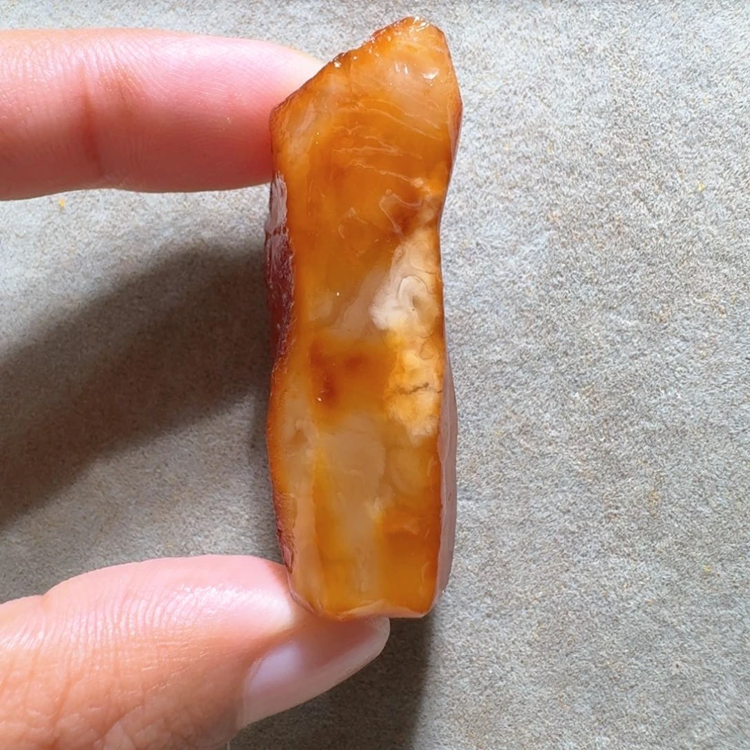 未镶嵌定制琥珀定制