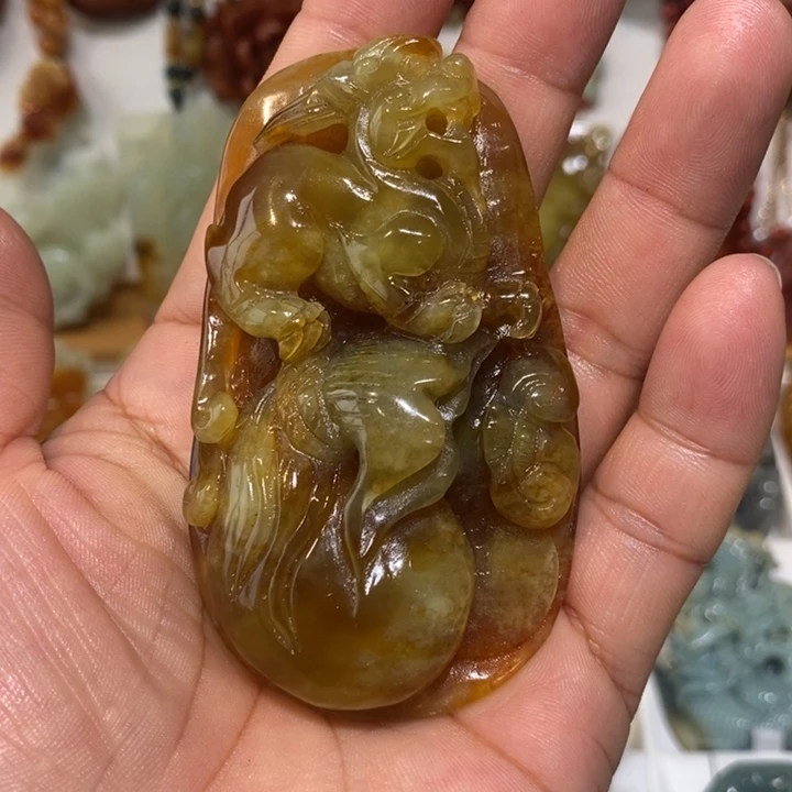 未镶嵌蛇纹石玉颈饰