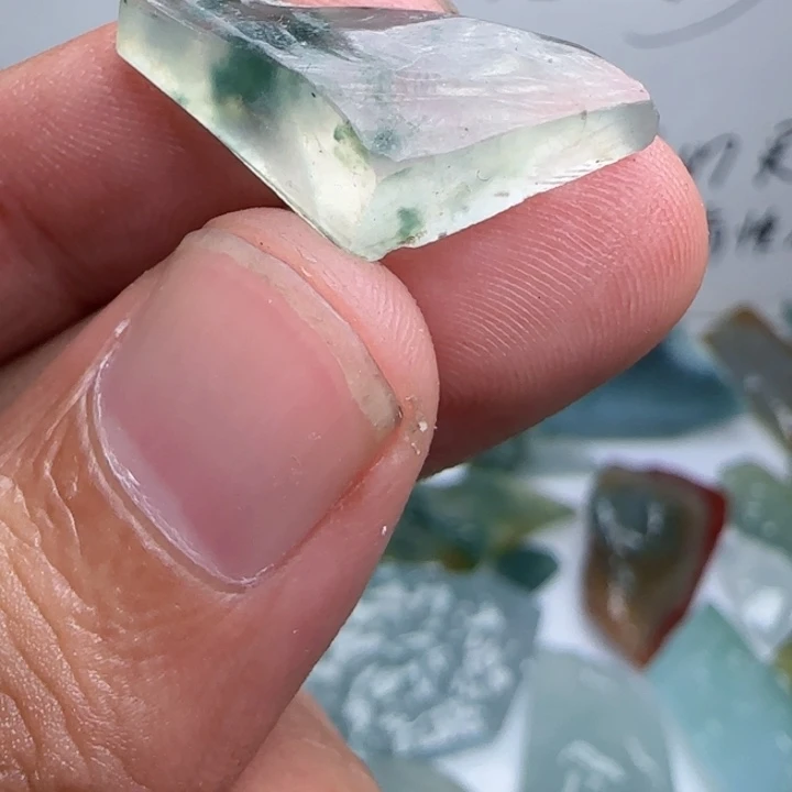 定制翡翠未镶嵌不包工