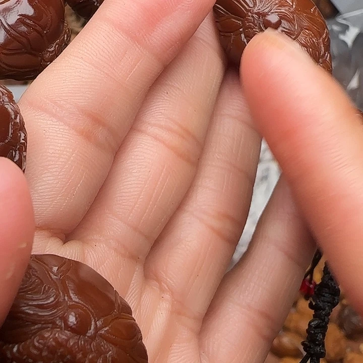 橄榄核吊坠清货的价格也