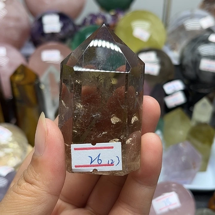 未镶嵌珠宝半成品水晶123克茶水晶柱