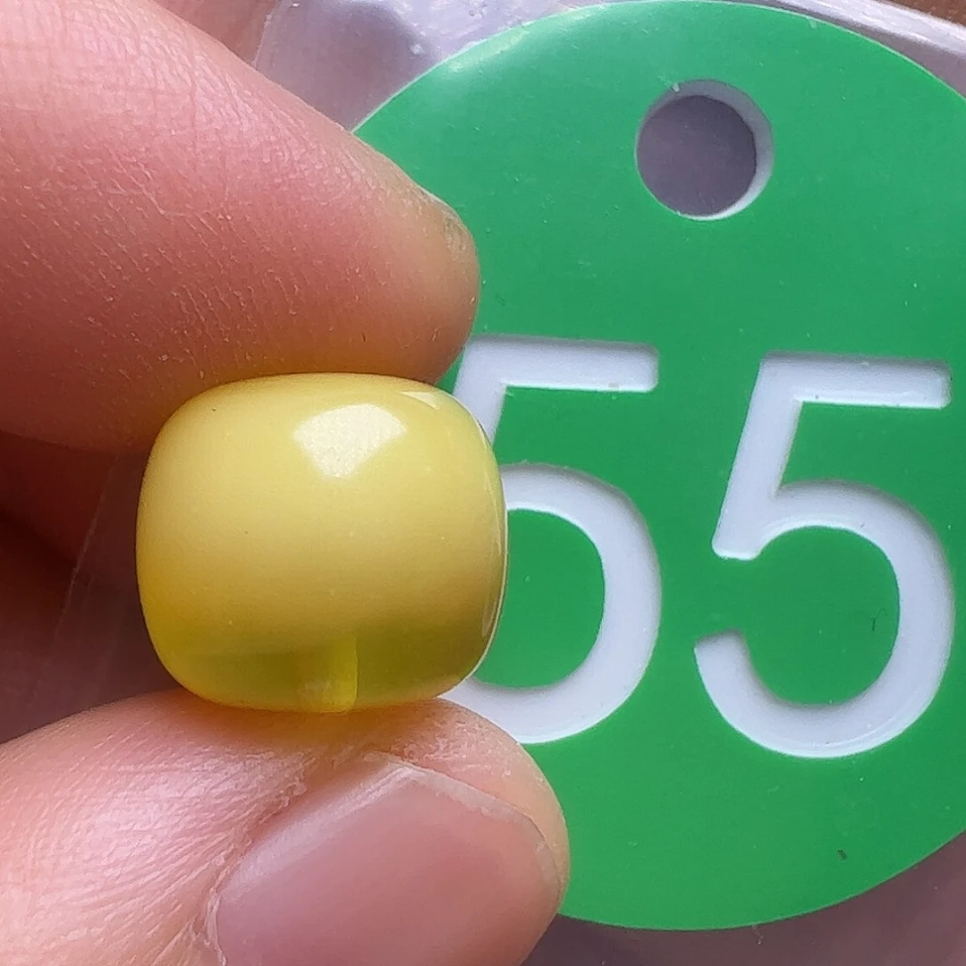 蜜蜡未镶嵌珠宝奇石11.5m m