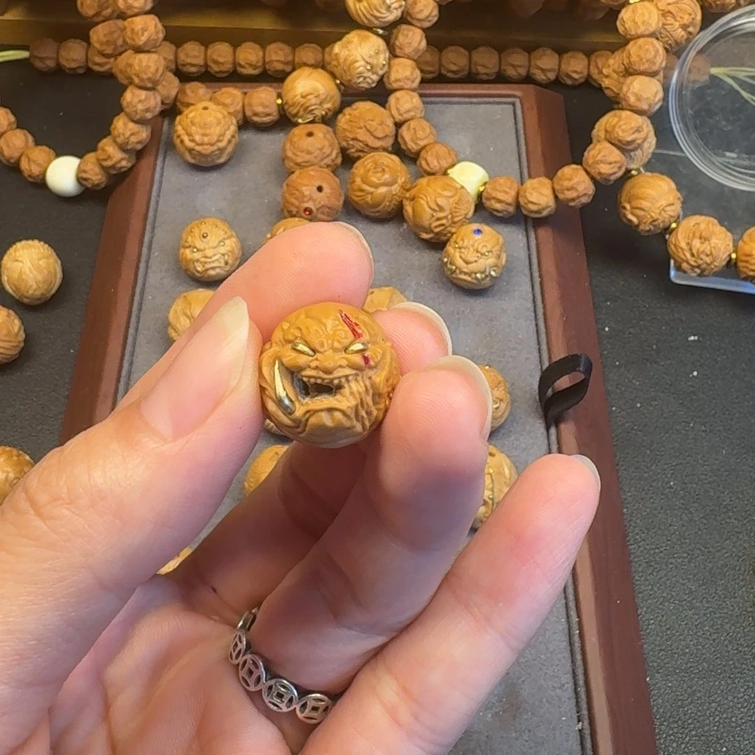 听***念吊坠猴头核桃恶首佛爷