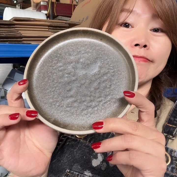 高温陶瓷粗陶16厘米草木灰碟子