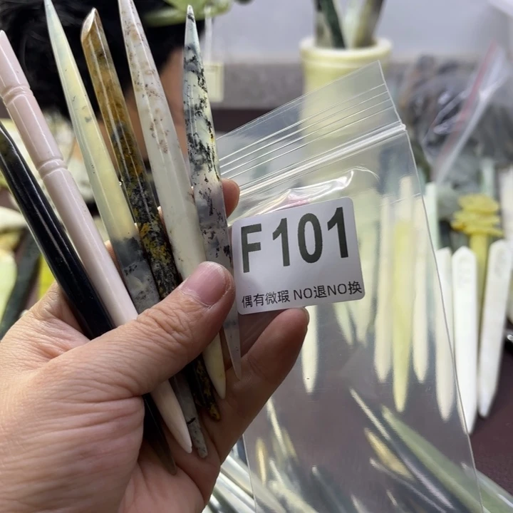 蛇纹石玉发饰合金万*弘