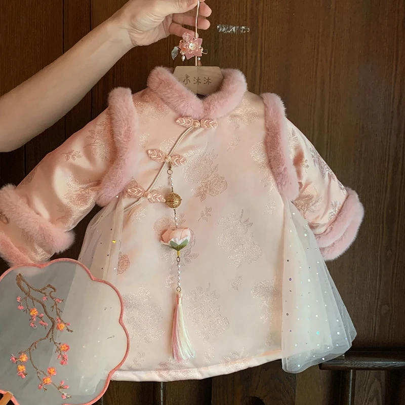 女童拜年服2025年新款周岁礼服冬小童女宝宝洋气汉服旗袍裙国风