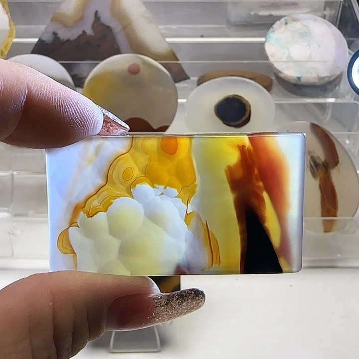 玛瑙/玉髓未镶嵌珠宝奇石