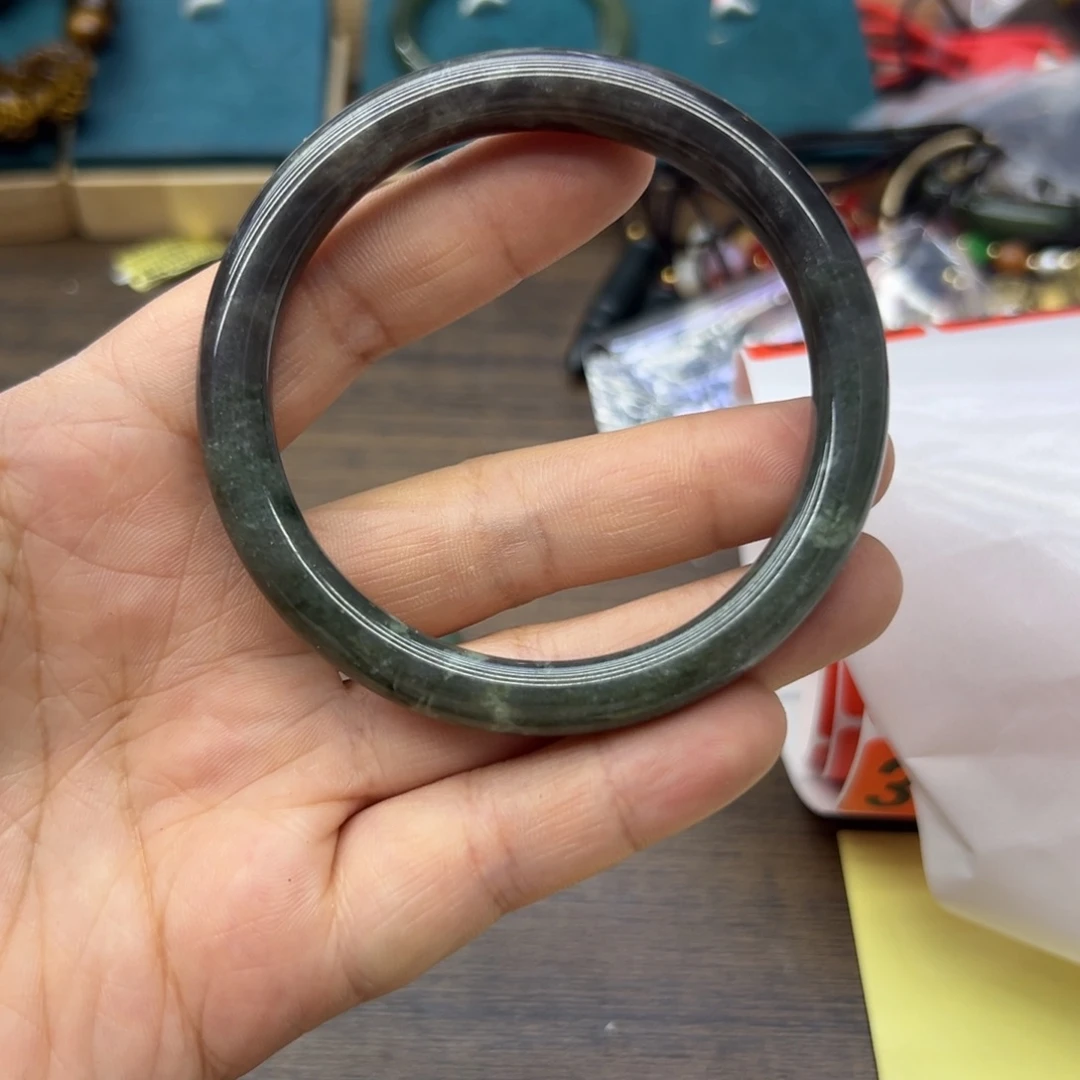 和田玉未镶嵌手镯60.2圈围318