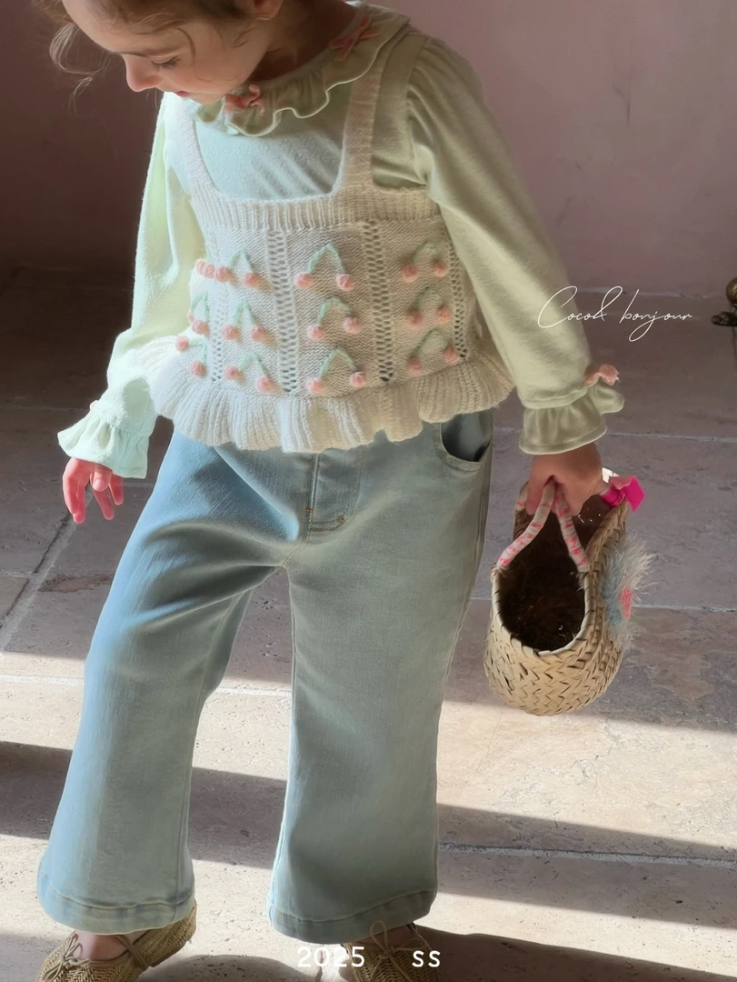 档口正版 女童针织花朵马甲上衣两件套  儿童百搭上衣两件套 韩版