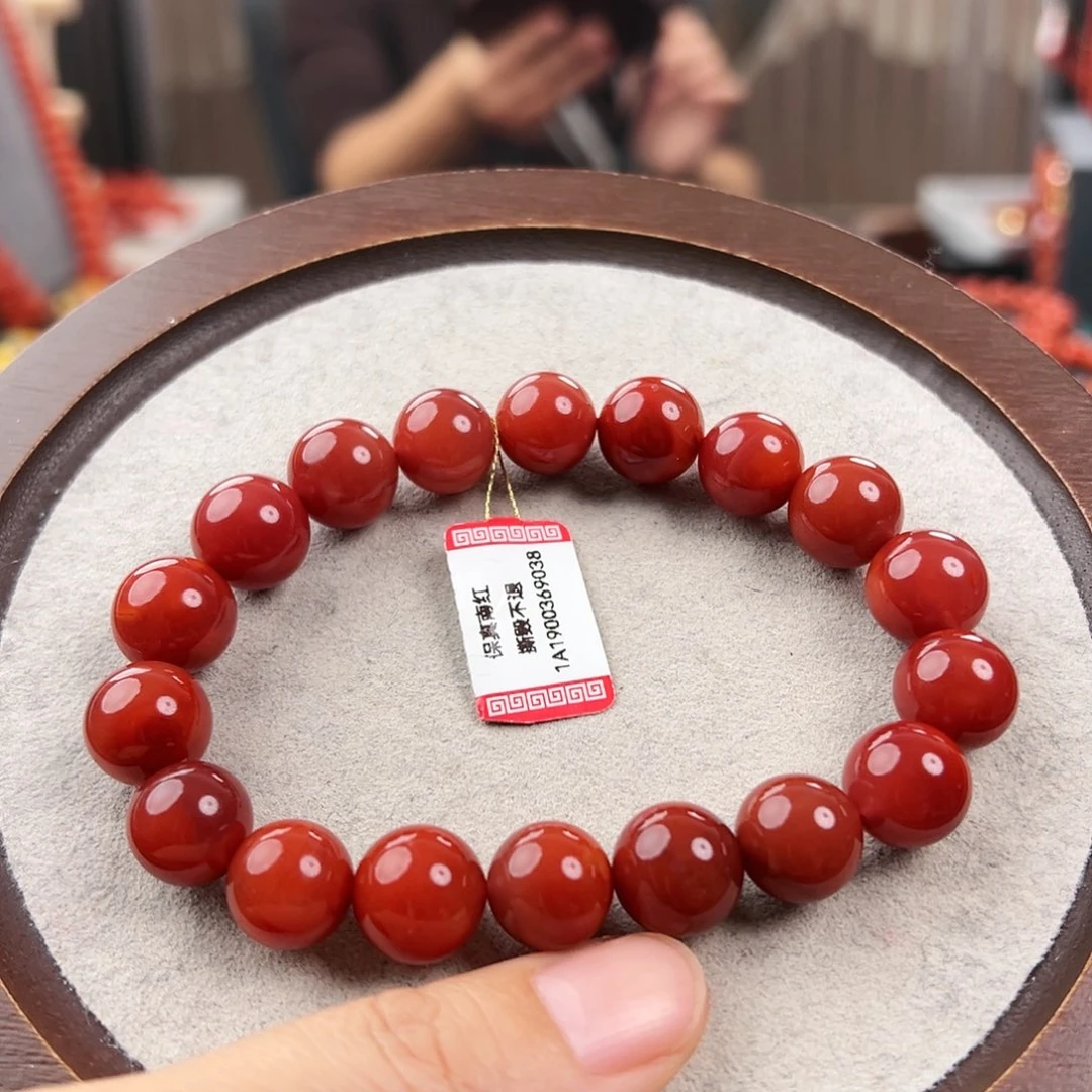 南红玛瑙手串未镶嵌