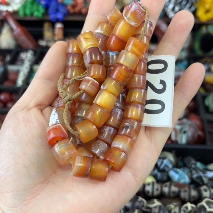 未镶嵌颈饰玛瑙/玉髓