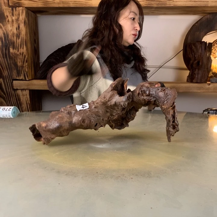 火***巴天然的云南紫柚木会黄水