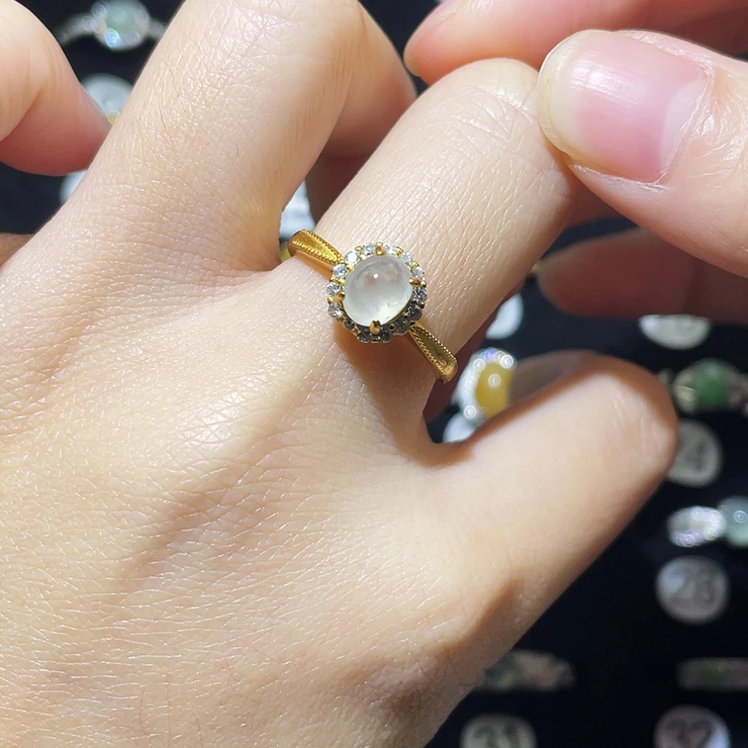 翡翠未镶嵌戒指戒指