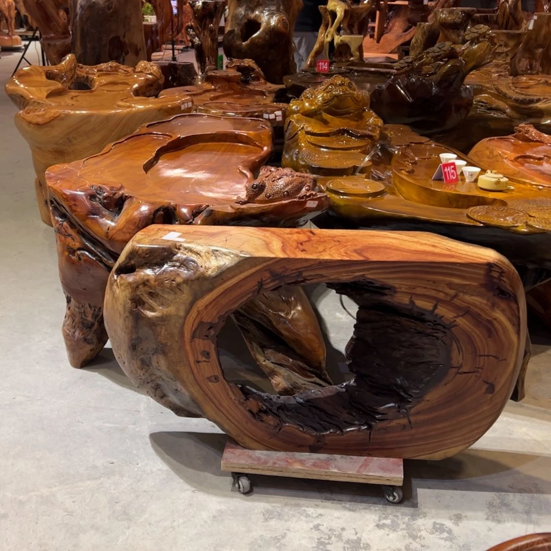 香樟木至**言根雕作品