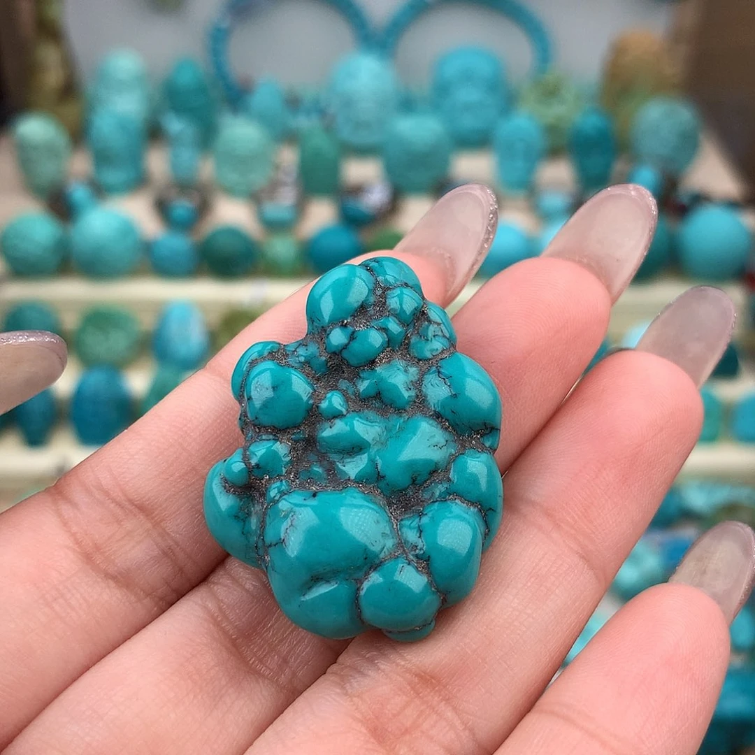 绿松石未镶嵌珠宝奇石