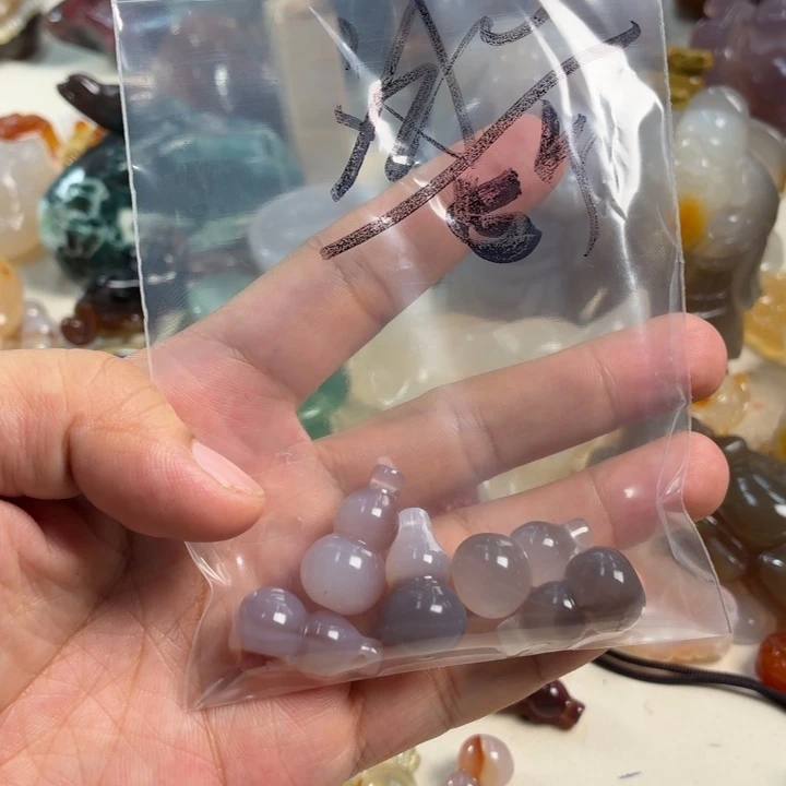 玛瑙/玉髓未镶嵌吊坠(不含链)
