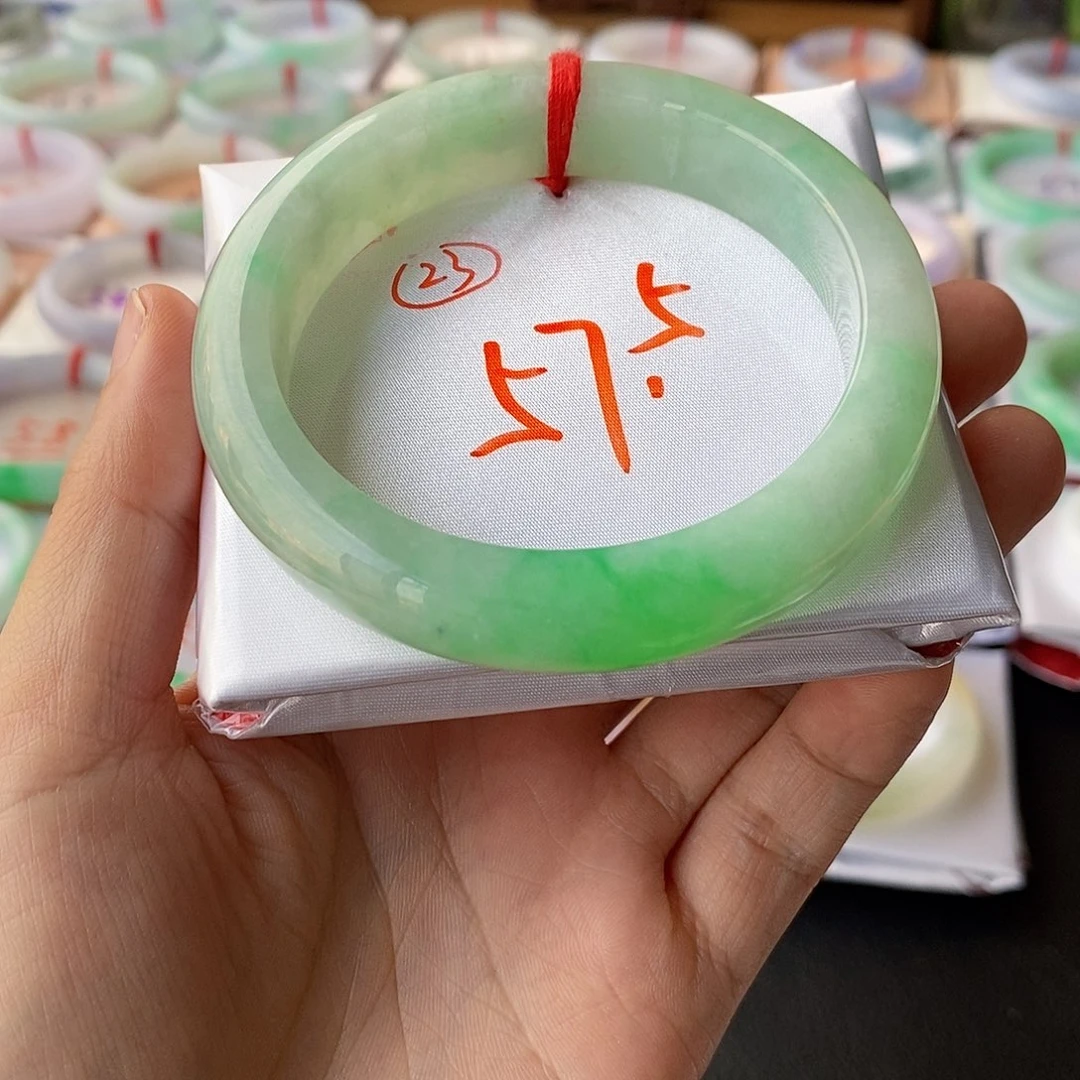 翡翠手镯未镶嵌23号