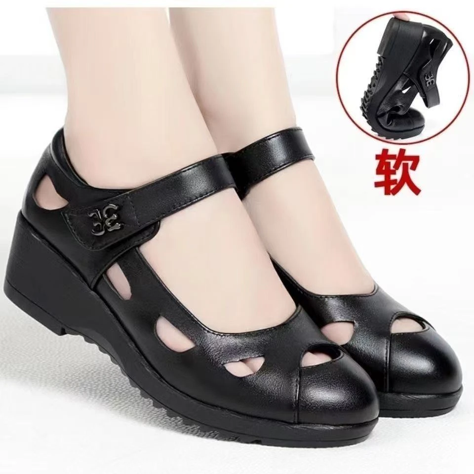 真软皮凉鞋女2025夏季韩版休闲百搭妈妈鞋厚底防滑坡跟透气洞洞鞋