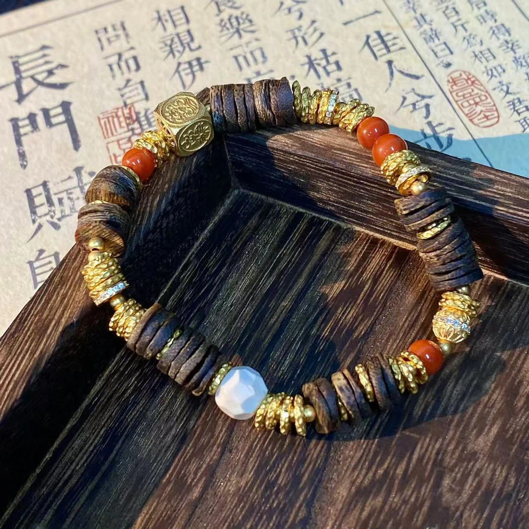 沉香【木作系列】8mm沉香隔片南红银配饰木作手串，多样性发货1件