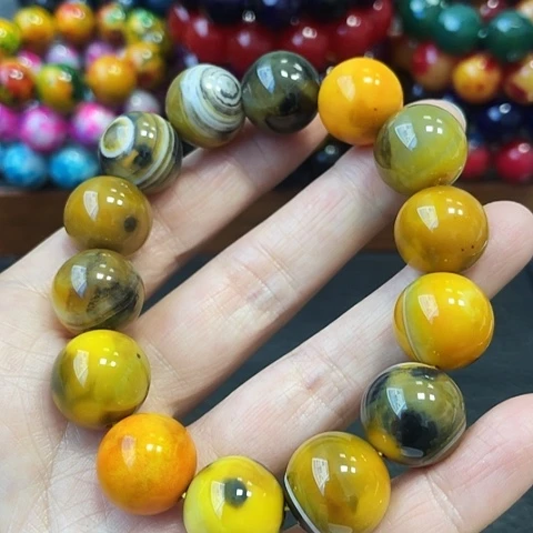 玛瑙未镶嵌手饰牛黄16