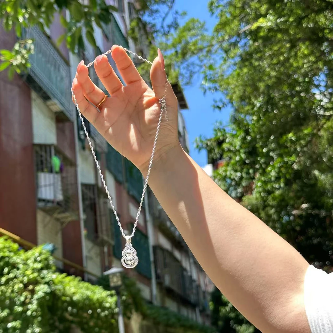 贵姐精品银手镯(无礼盒)s288